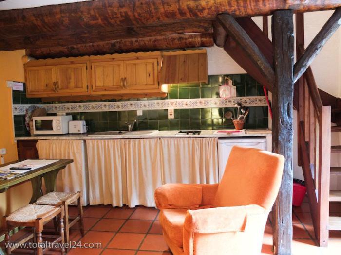 Casas De Zapatierno Guest House Espierba Cameră foto